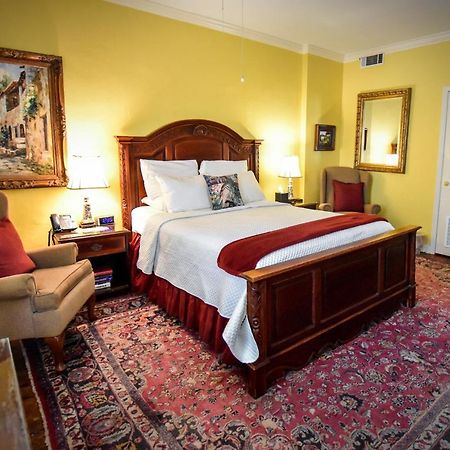 Savannah Bed & Breakfast Inn ภายนอก รูปภาพ