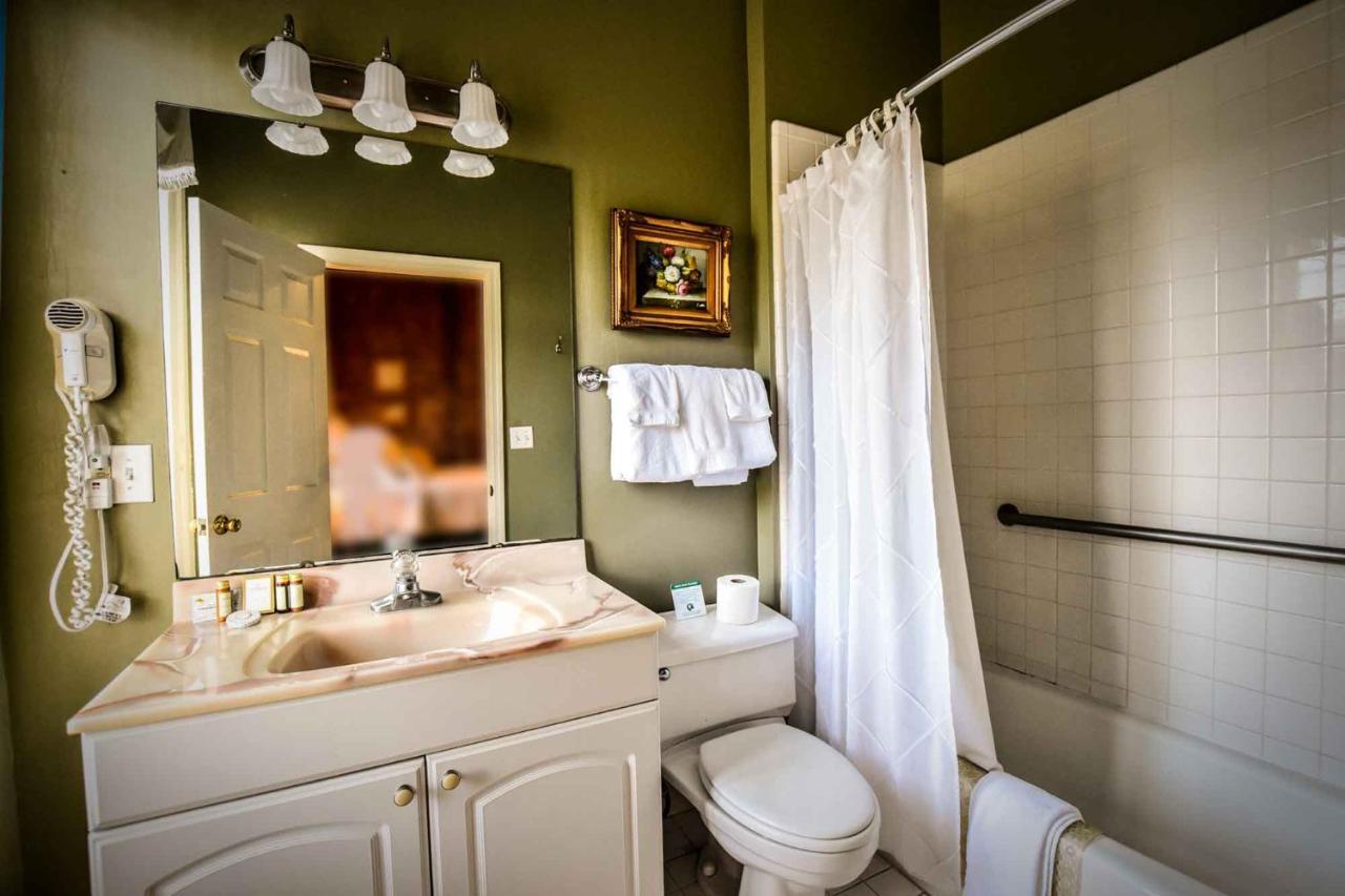 Savannah Bed & Breakfast Inn ภายนอก รูปภาพ