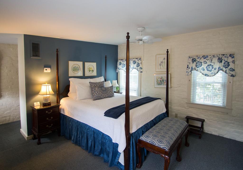 Savannah Bed & Breakfast Inn ภายนอก รูปภาพ