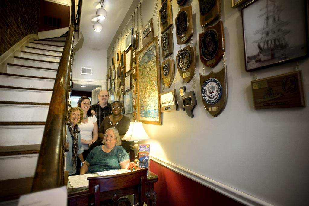 Savannah Bed & Breakfast Inn ภายนอก รูปภาพ